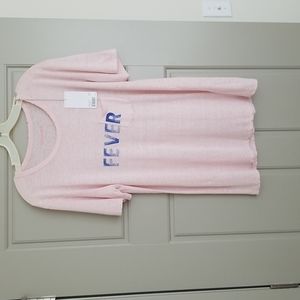 Womans 100% linen short sleeve tee shirt.